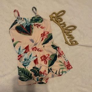 NWOT old navy romper 18-24m